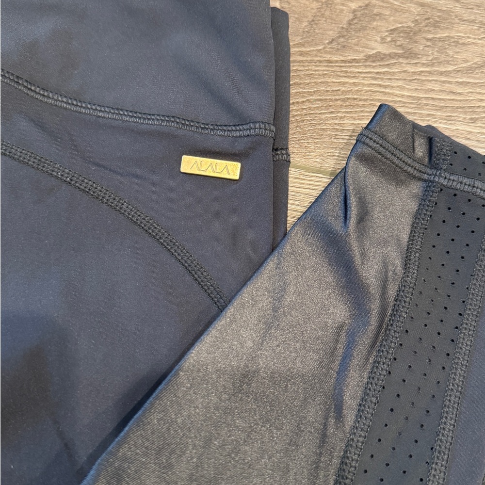 Alala Heroine Tight Black Performance Leggings - Picture 6 of 14